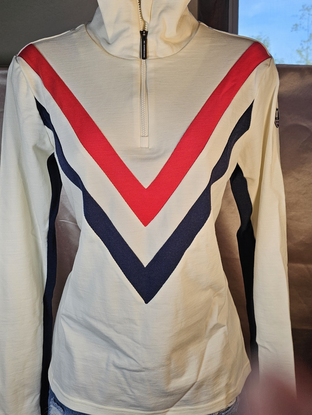 We Norwegians Women’s 96% Merino Wool Chevron Quarter Zip Top Large NWT